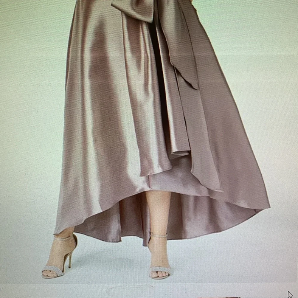 Mother of the Bride or Groom formal dress - Picture 3 of 5
